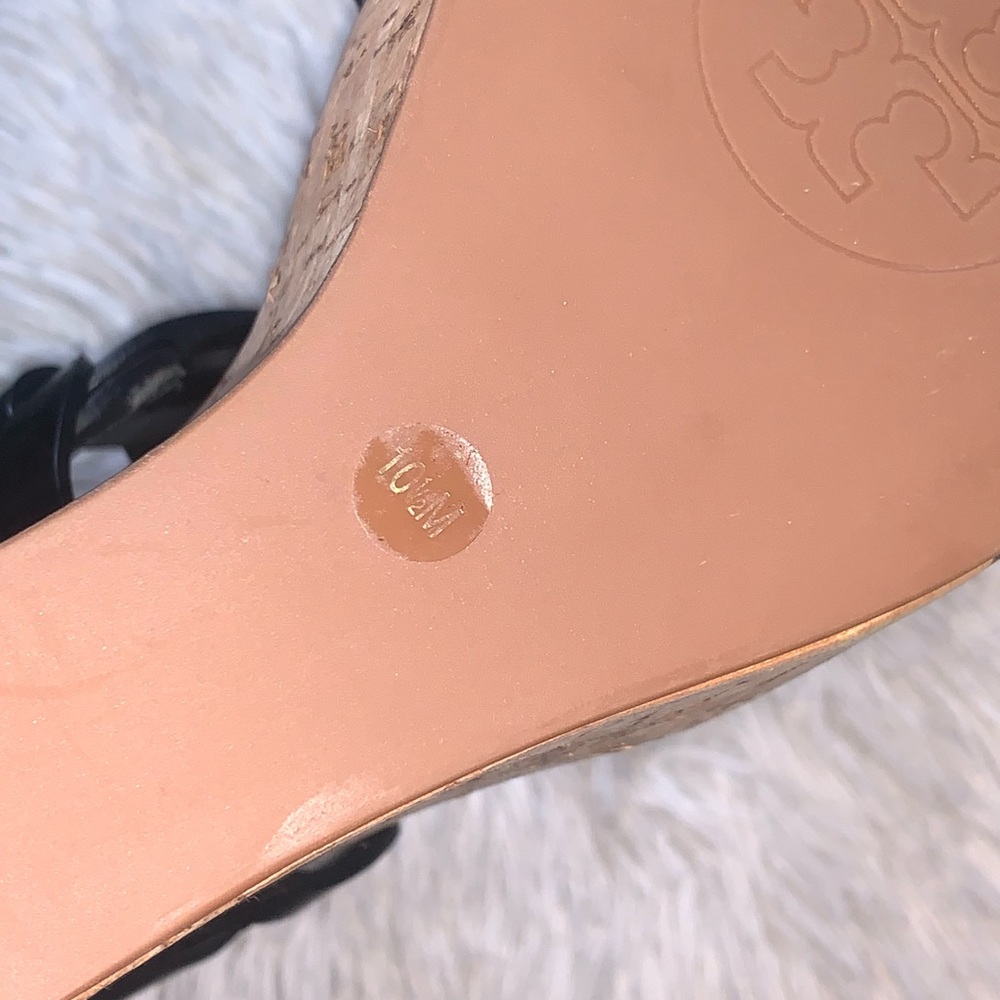 Tory Burch - Picture 3 of 5